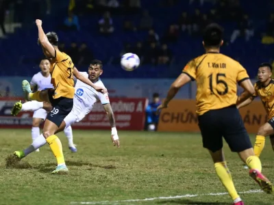 HLV Mauro Jeronimo ‘bóc phốt’ sân Thanh Hóa: ‘Không phù hợp cho bóng đá chuyên nghiệp’