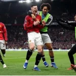 Gary Neville 'bùng nổ' khen ngợi, chỉ tên 3 tân binh MU tỏa sáng cứu thua nghẹt thở trước Fulham 1