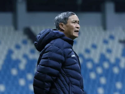 HLV Mai Đức Chung tiết lộ bất ngờ: “ĐT nữ Trung Quốc mạnh ngang Nhật Bản”