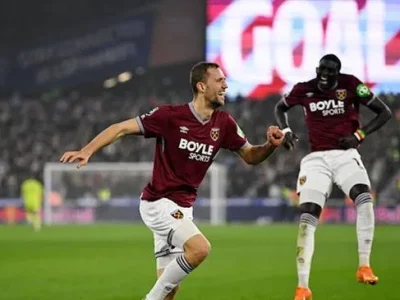 MU ‘thoát chết’ ngoạn mục phút 90+6, nhưng vẫn nối dài chuỗi ác mộng trước West Ham