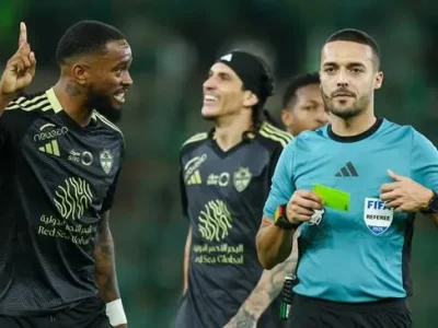 Bom tấn: Ivan Toney tố cáo Saudi Pro League ‘dàn xếp’ để Ronaldo vô địch, Al-Ahli gửi đơn kiến nghị
