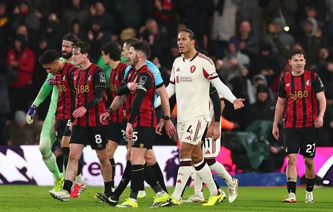 Virgil van Dijk khẳng định Liverpool không gặp vấn đề về sự đoàn kết 1