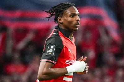 Liverpool gây sốc: Chốt bom tấn 60 triệu bảng, tân binh Pháp sẽ thay thế Van Dijk? 1