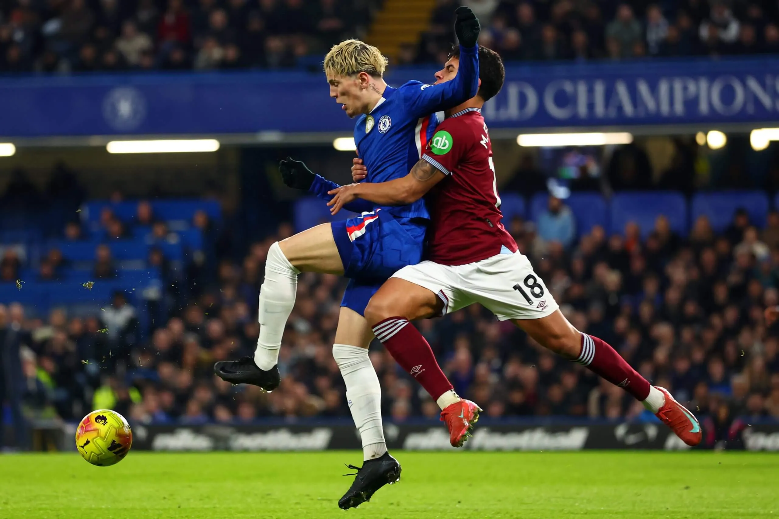 Garnacho có tài thật không hay chỉ đang ảo tưởng sức mạnh 2