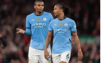 Chuyên gia cảnh báo: Man City thua Liverpool là hết cửa vô địch Ngoại hạng Anh! 1