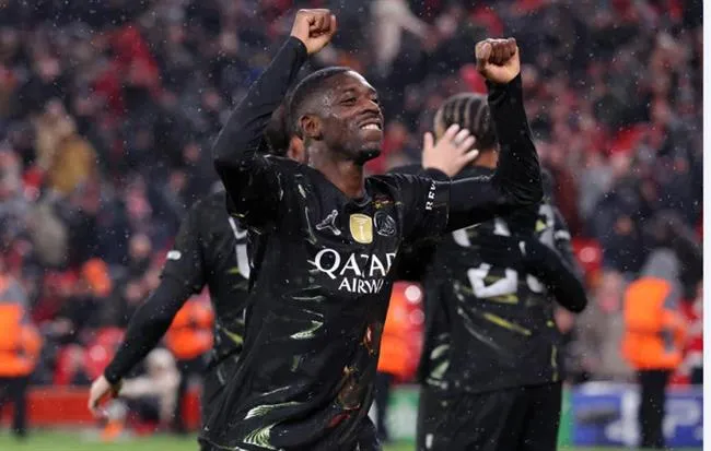 Ousmane Dembele lap cu dup truoc Liverpool.